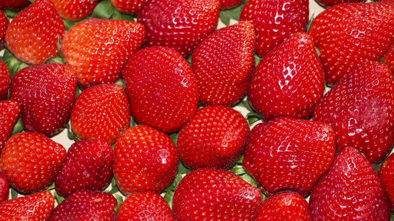 strawberries, berries, ripe, 4k