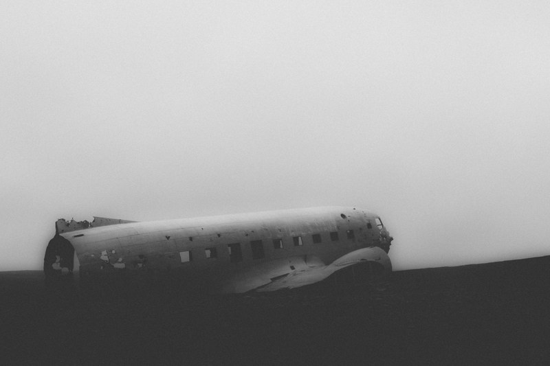 black and white shot of plane wreck with grey sky, plane wreck grey sky 4k