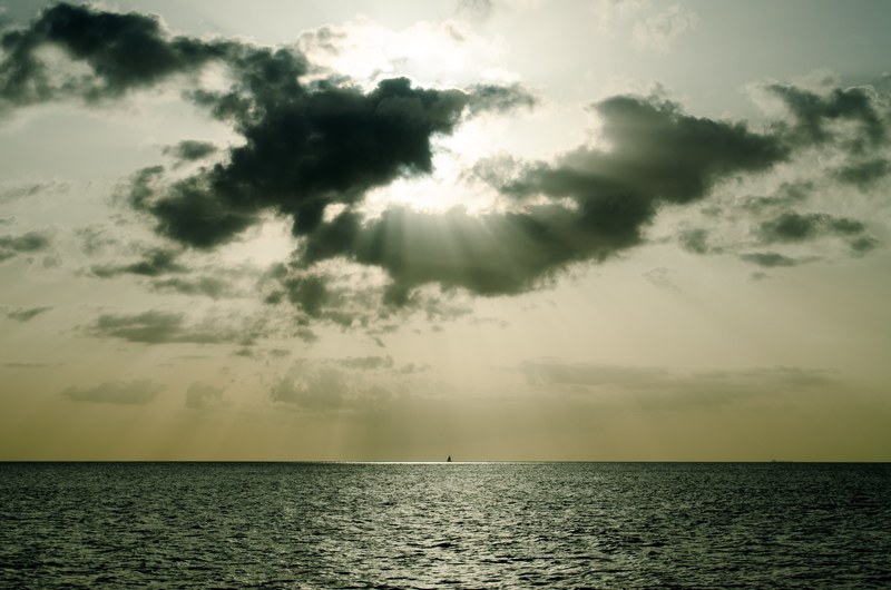 sky ocean sunlight and light 4k