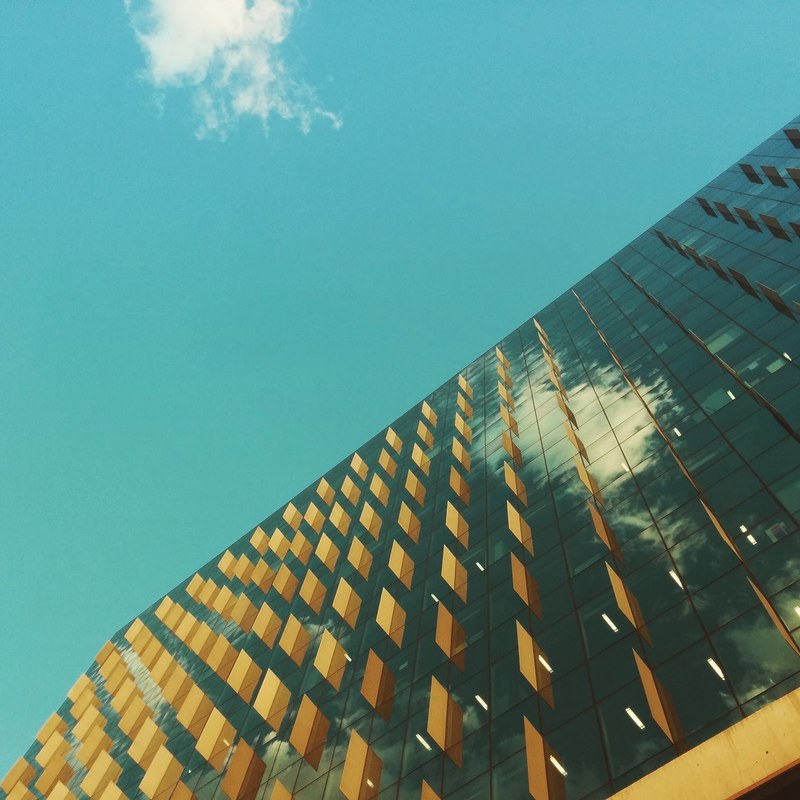 building cloud glass and architecture 4k