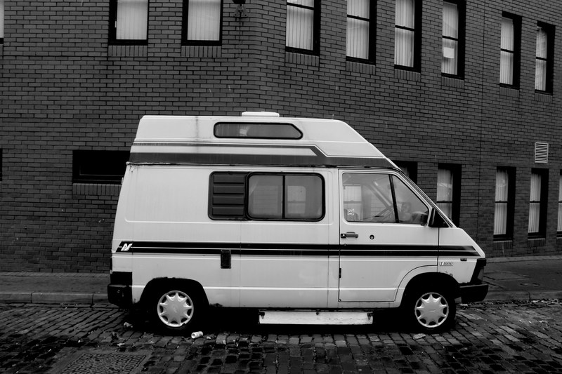 parked in edinburgh 4k