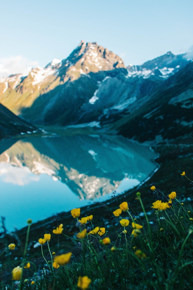 morning over alpine lake 4k