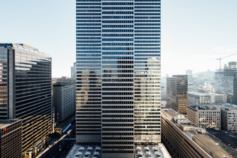 three towers of a skyscraper in montreal, place ville marie 4k