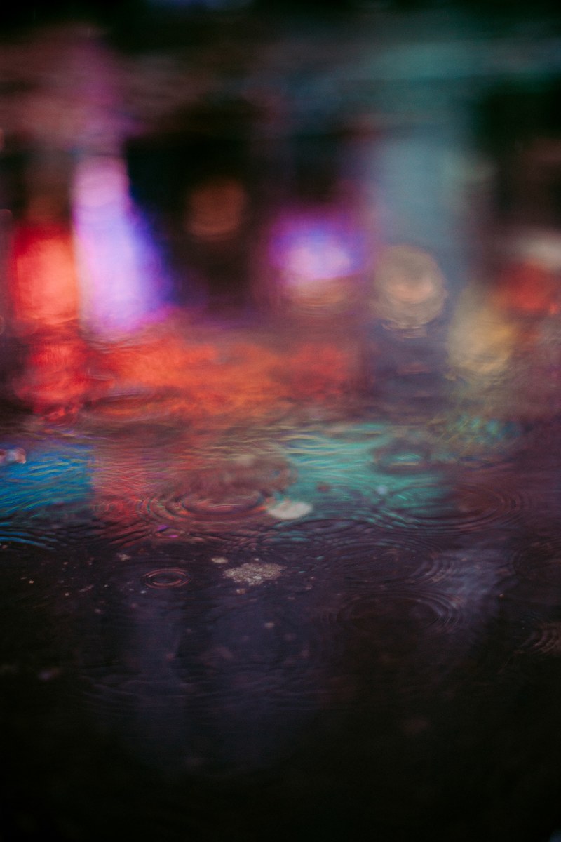 rain drops reflections 4k