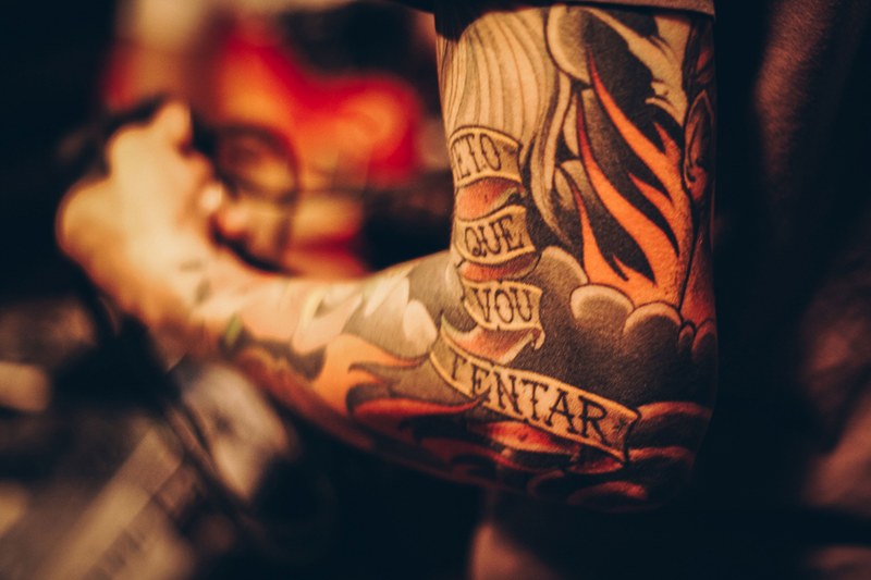 close up of a persons tattooed arm, tattooed arm 4k