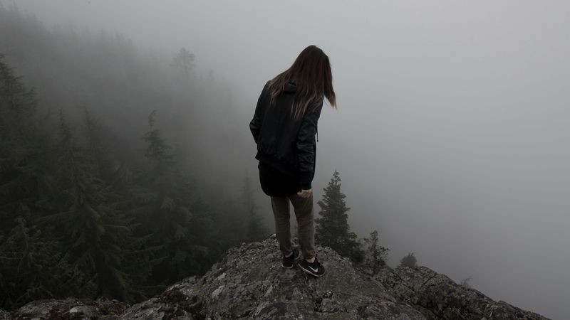 man, hill, cliff, fog, 4k