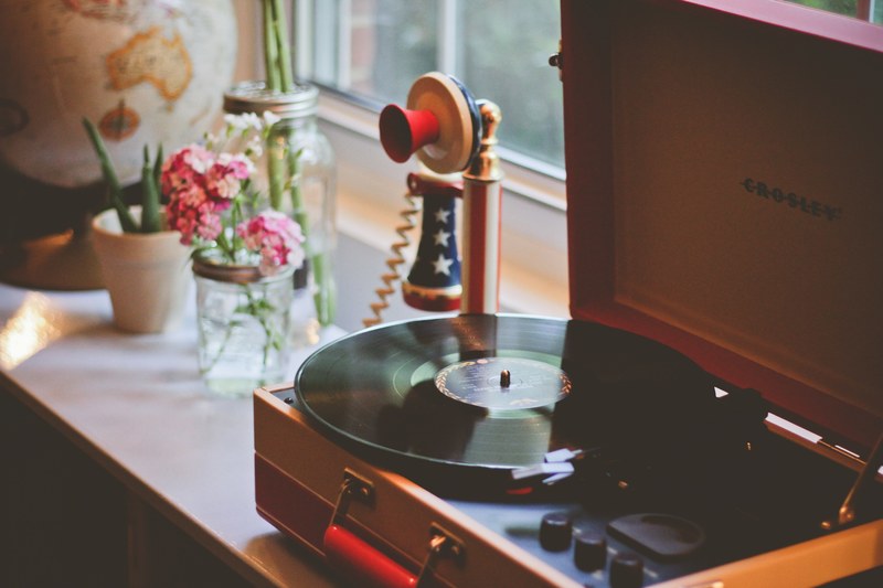 windowsill with potted plants globe mason jars flowers crosley turn table and vintage telephone, turn table on windowsill 4k