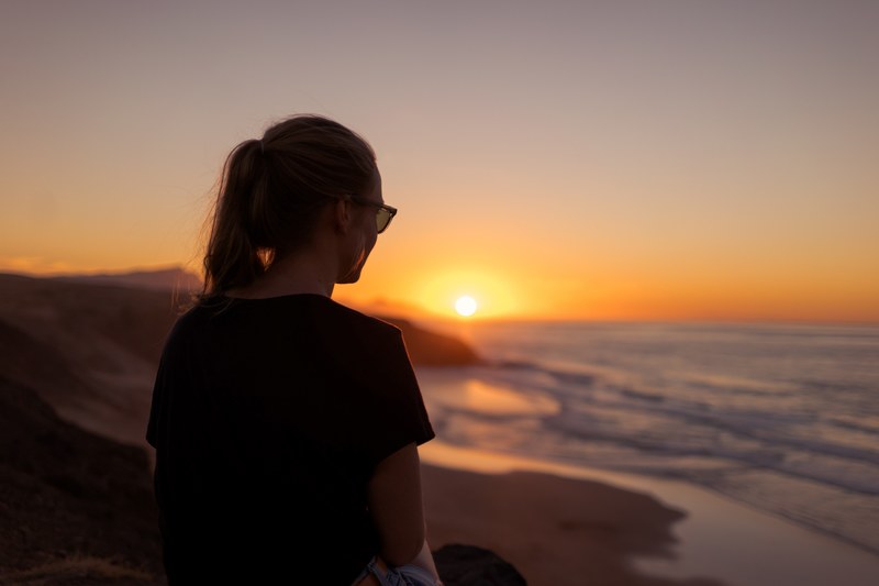 calm sitting scenic view and golden hour 4k