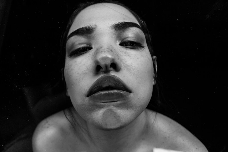 weird girl 4k