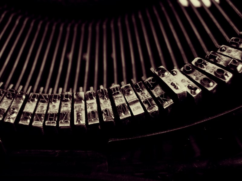 close up of typebars in a typewriter, typebars in close up 4k