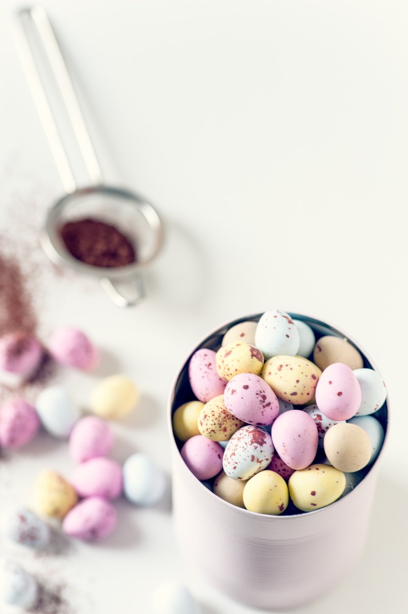 chocolate mini eggs in metal can 4k