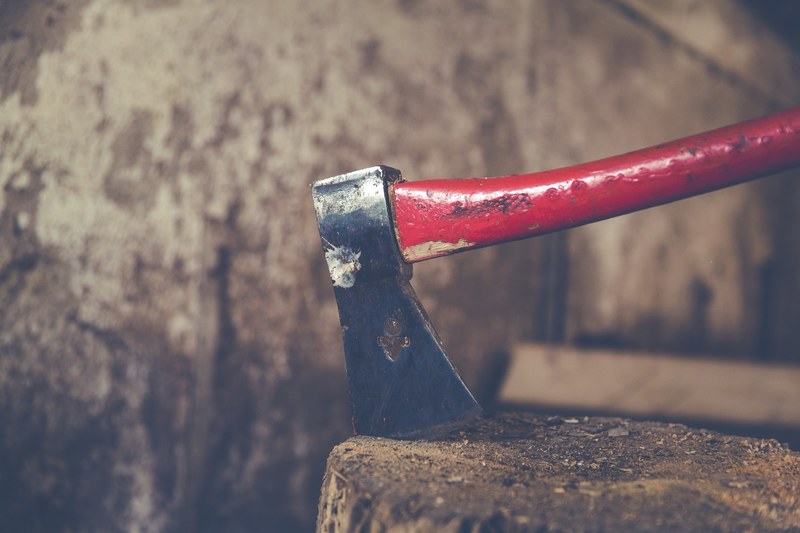 tool hatchet tree trunk and metal 4k