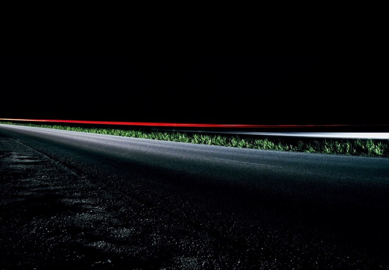 time lapse red car light at night on road with asphalt and grass casale sul sile, time lapse red car light 4k