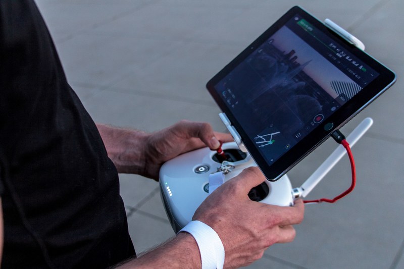 tablet hand monitor and screen 4k