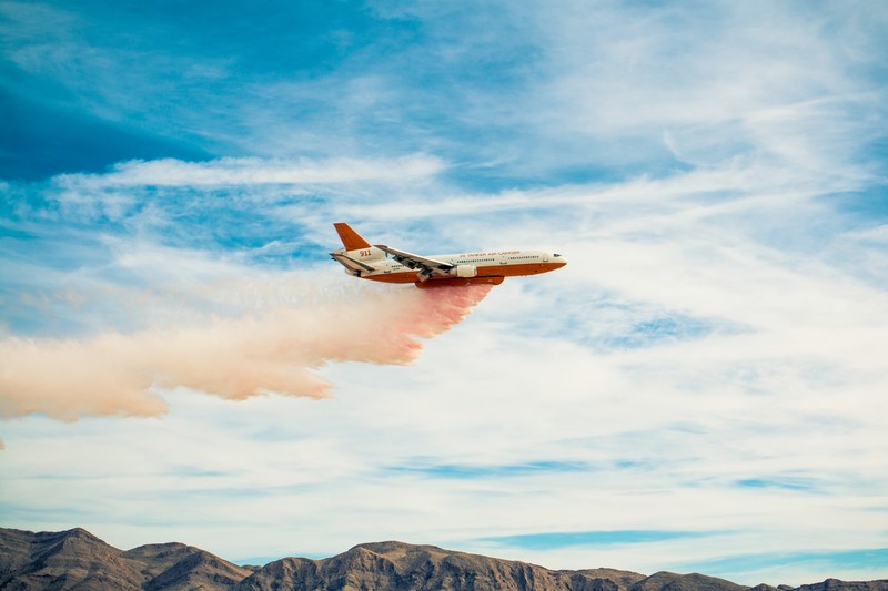 flight firefighter airplane and plane 4k