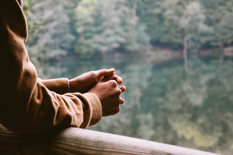 hand person thinking and forest 4k