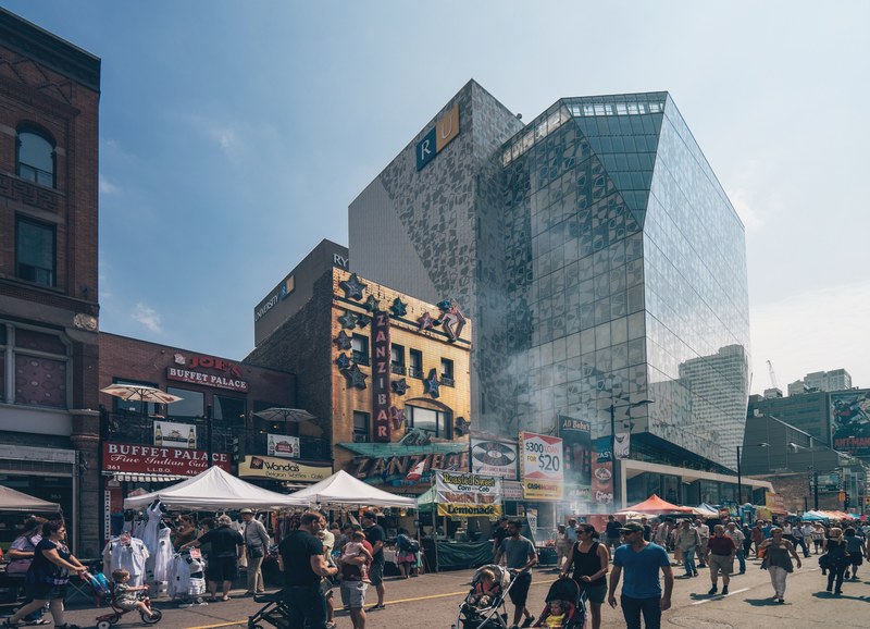 vendor tent structure and facade 4k