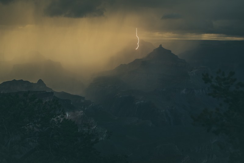 caught in a storm 4k