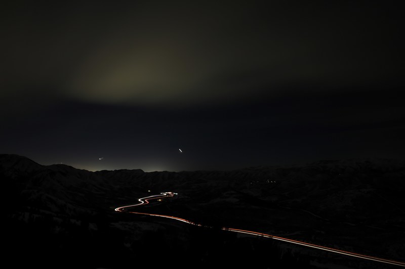 night dark black and light trail 4k