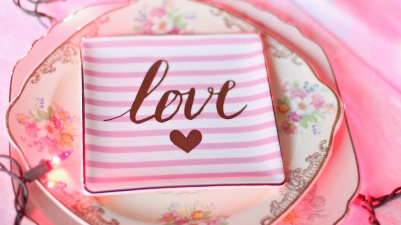 plate, love, inscription, heart, pink, 4k