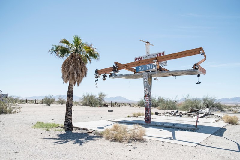 desert and gas station 4k