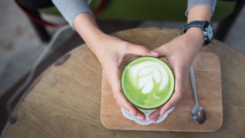 coffee, latte, mint, hands, foam, 4k