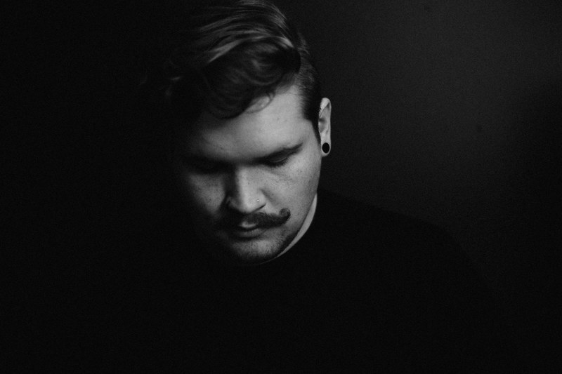portrait black and white strength and brave 4k