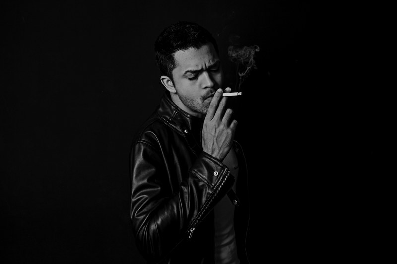 man male guy and smoking 4k