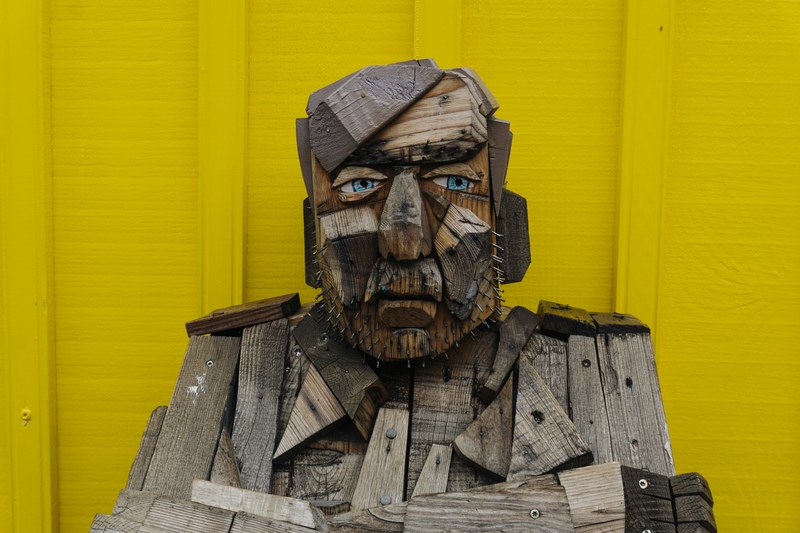 wood statue carving and art 4k