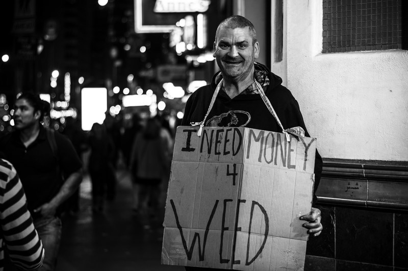 honesty at times square 4k