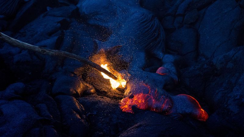 bonfire, sparks, ash, 4k
