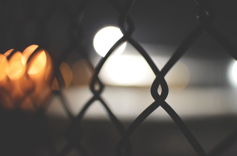 fence bokeh chainlink and chain link 4k