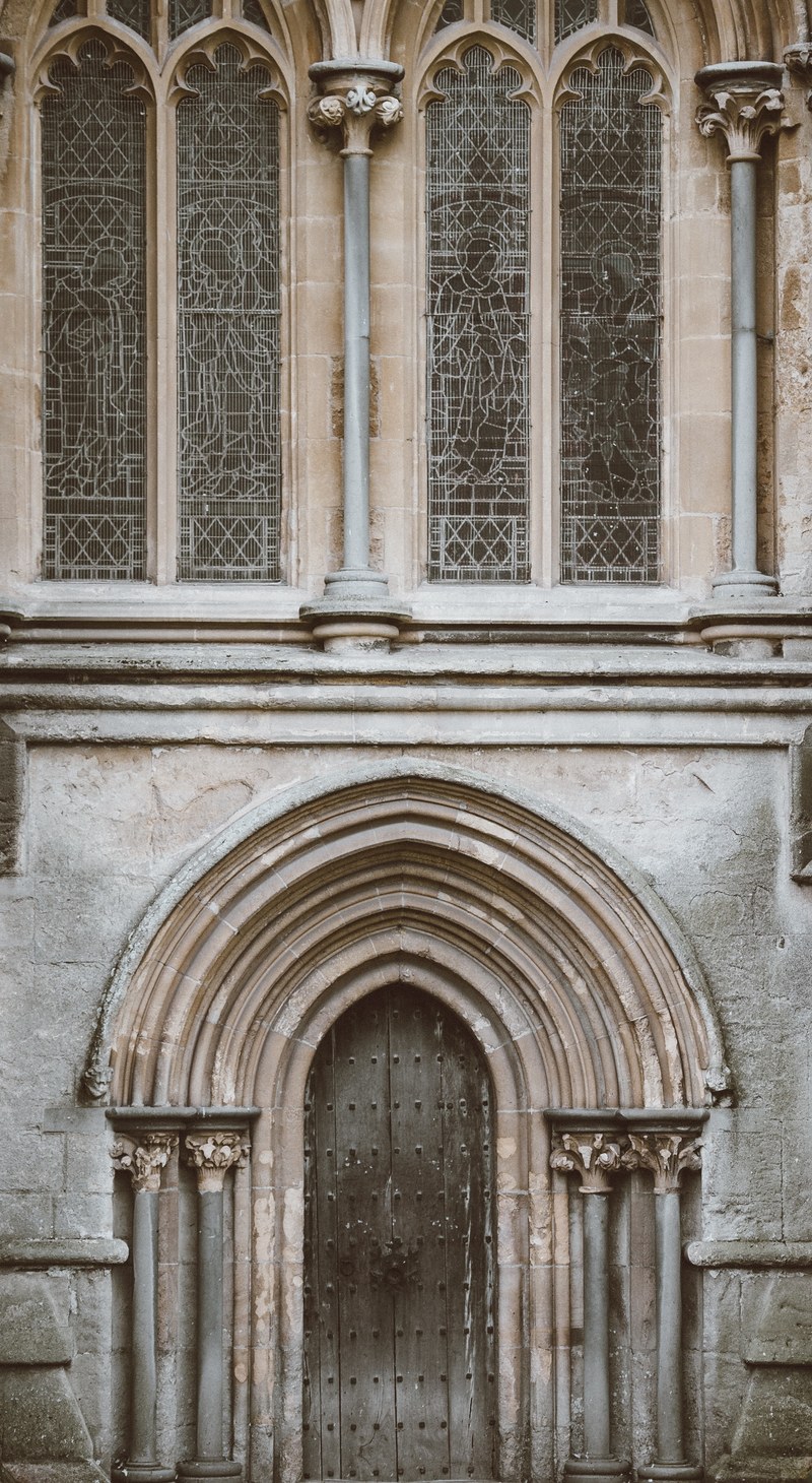 wells cathedral 4k