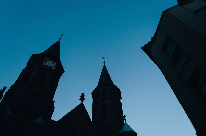 church peaks in k town 4k