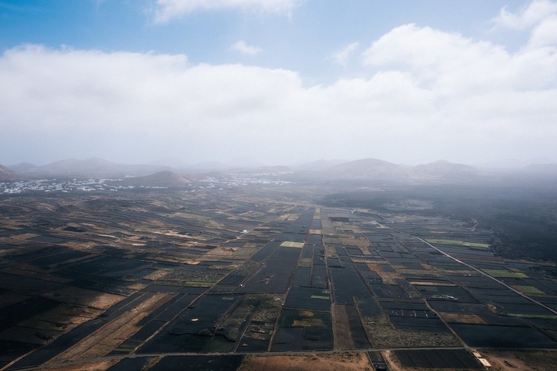 lanzarote volcano desert and grass 4k