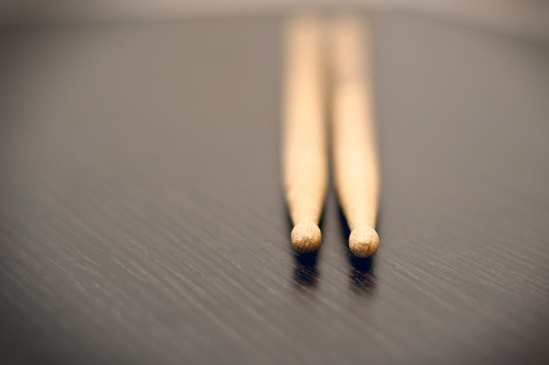 wood stick and drumstick 4k