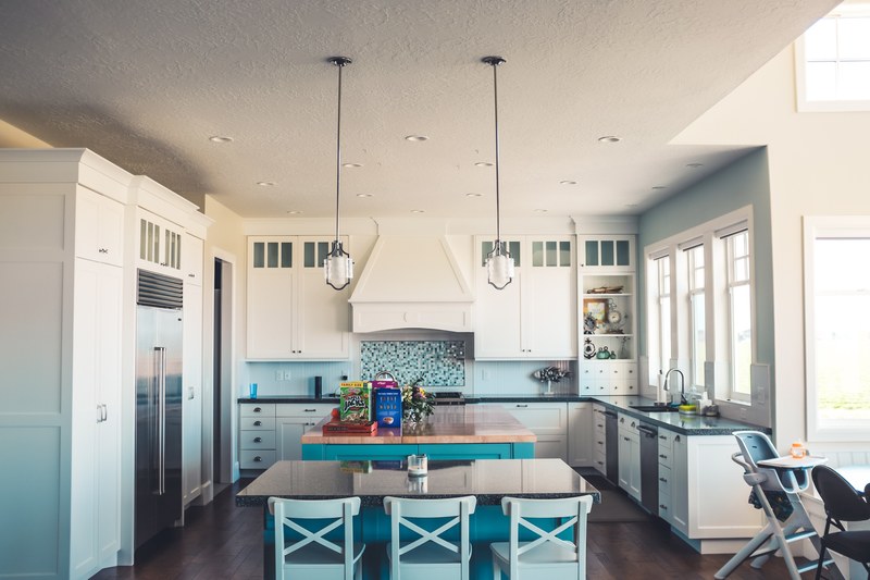 blue and white kitchen interior with open concept with island and large windows, blue white kitchen interior 4k