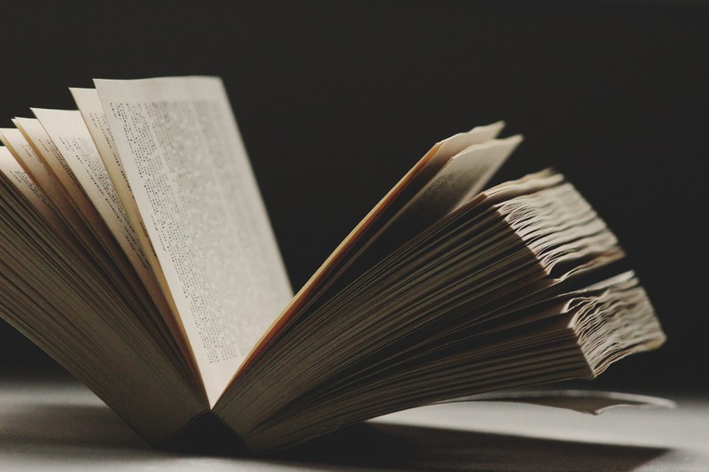 book read page and open 4k