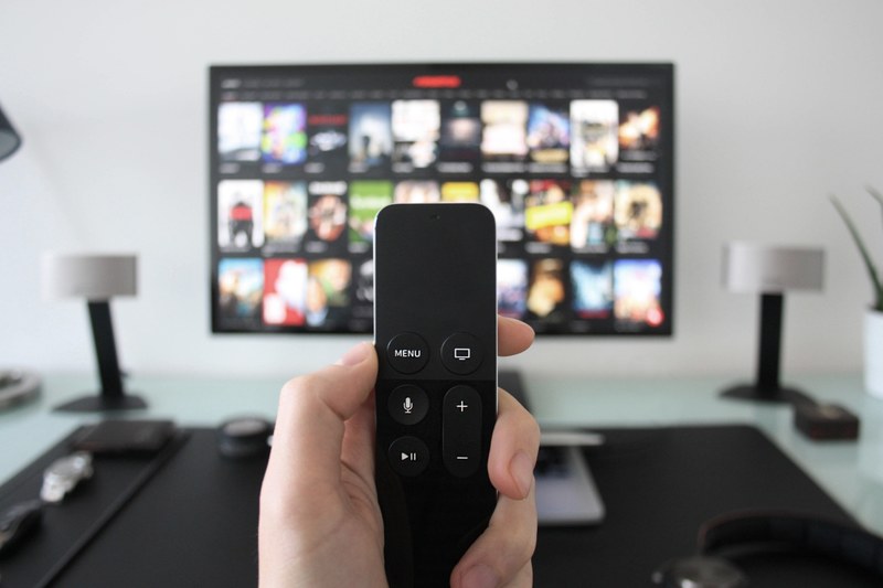 netflix movie remote and pad 4k