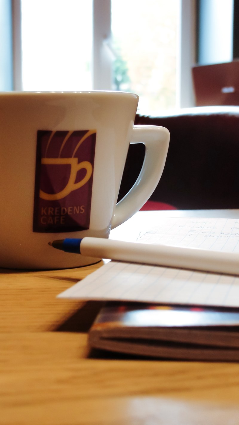 macro study pen and cup hd, 4k