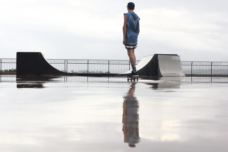 man skateboard skateboarding and skateboarder 4k