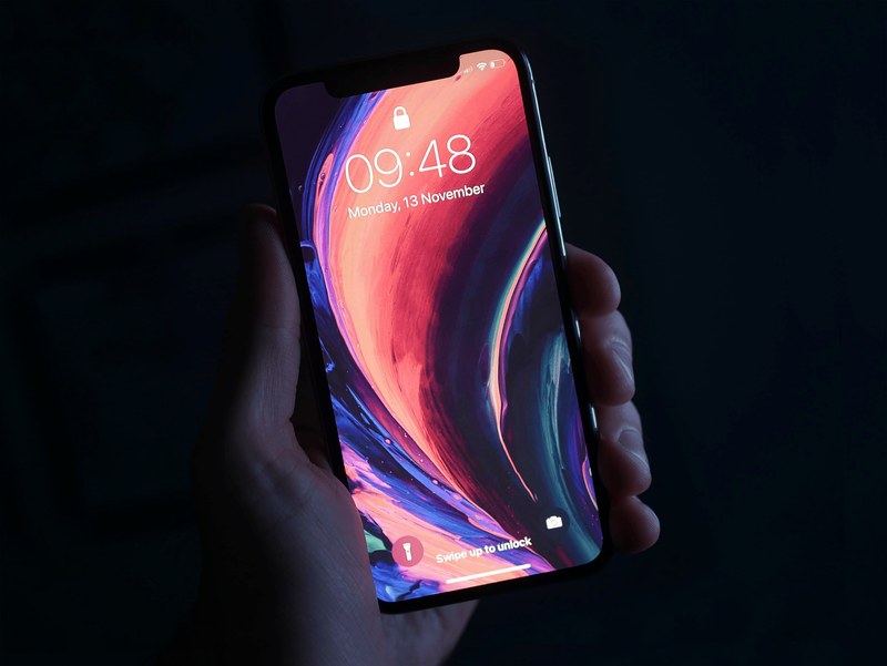 hand holding phone and mobile phone 4k