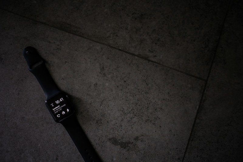 black watch apple and apple watch 4k