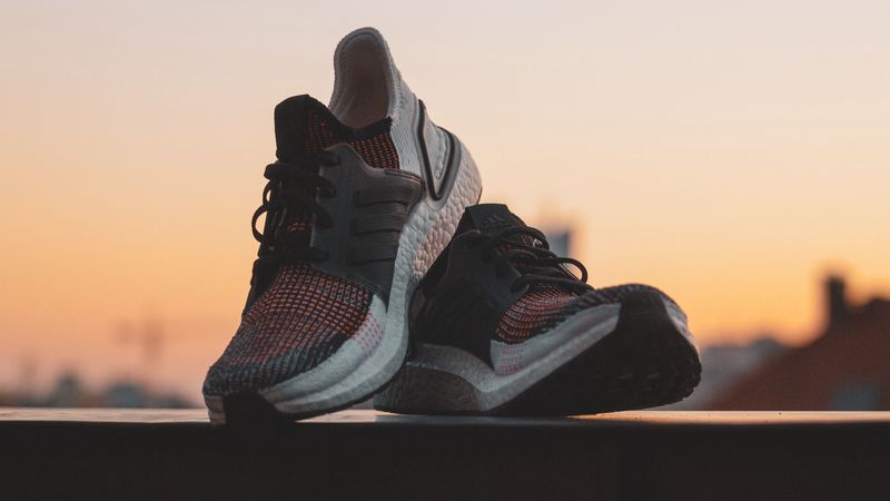 sneakers, shoes, surface, 4k