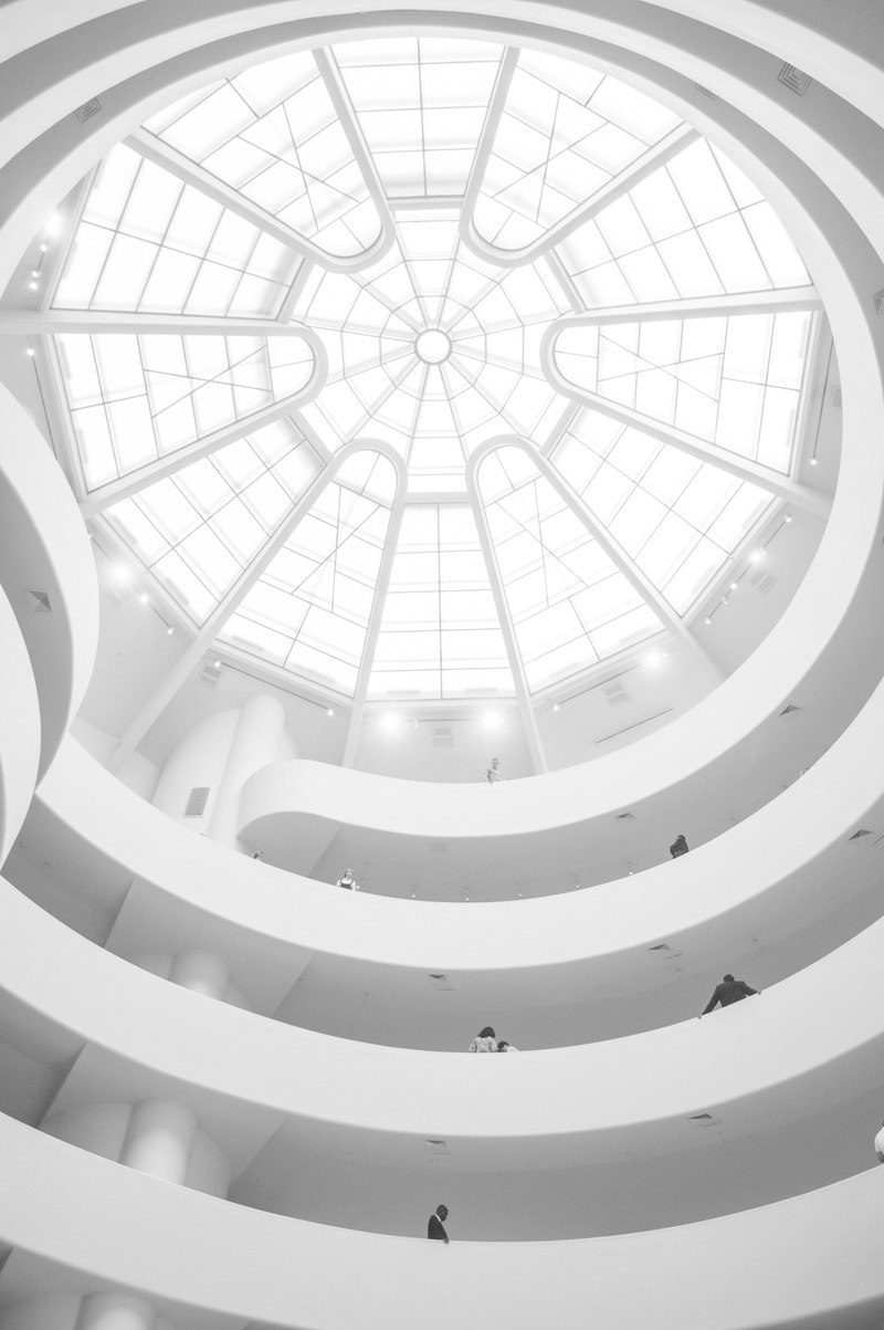 a white dome in the ceiling of a modern building, modern white dome 4k