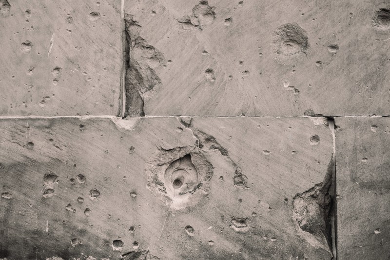 concrete wall stone and crack 4k