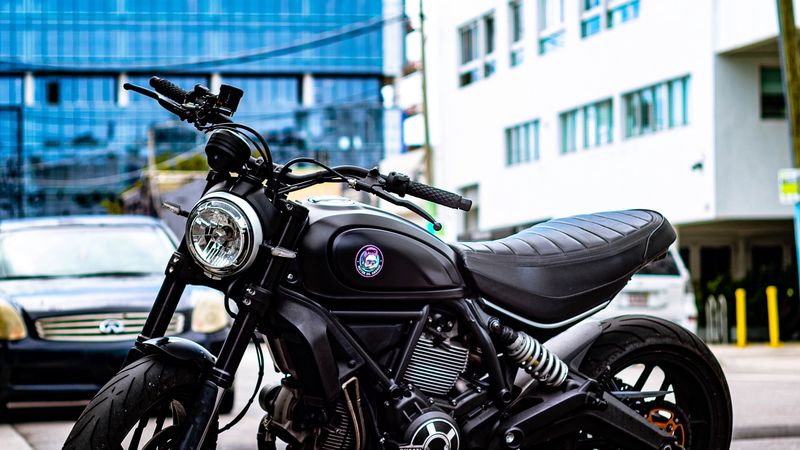 motorcycle, headlight, steering wheel, street, 4k