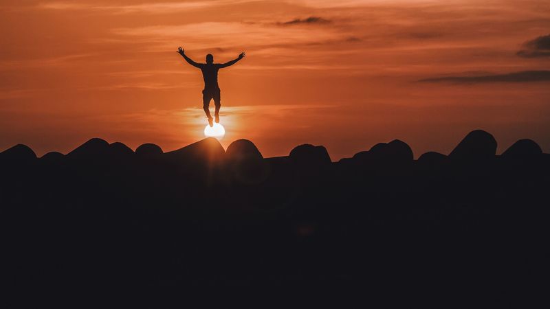 silhouette, mountains, jump, sunset, 4k