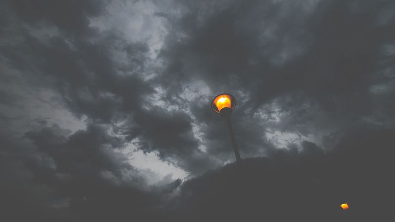 lantern, clouds, overcast, 4k