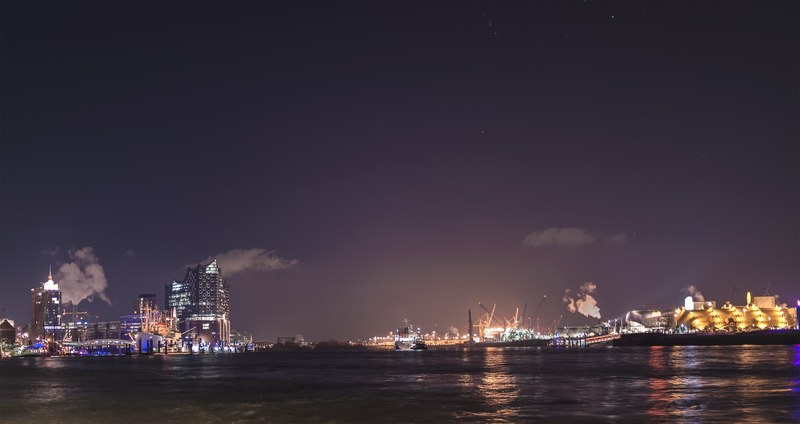 star port elbe and river 4k